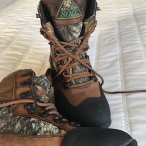 Hunting/Hiking  all weather boot